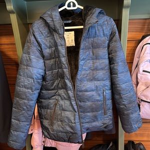 Excellent condition boys Abercrombie cozy puffer 15/16